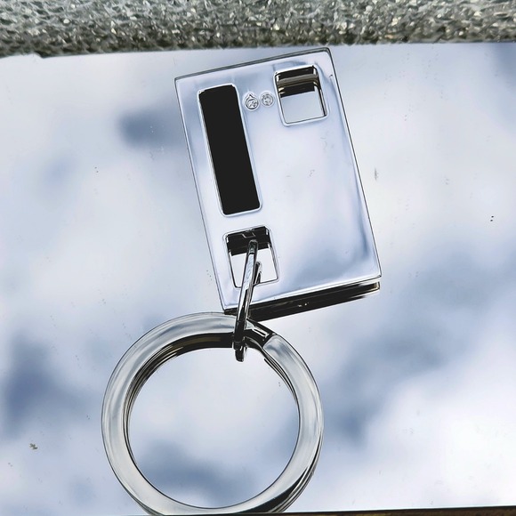 Swarovski Silver-tone Geometric Black crystal key chain 12 - Picture 2 of 4